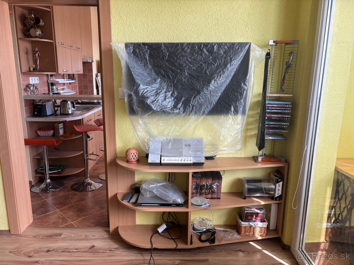 Predaj 1i byt po rekonštrukcii Brezno, 2 loggie, 2 výťahy - 12