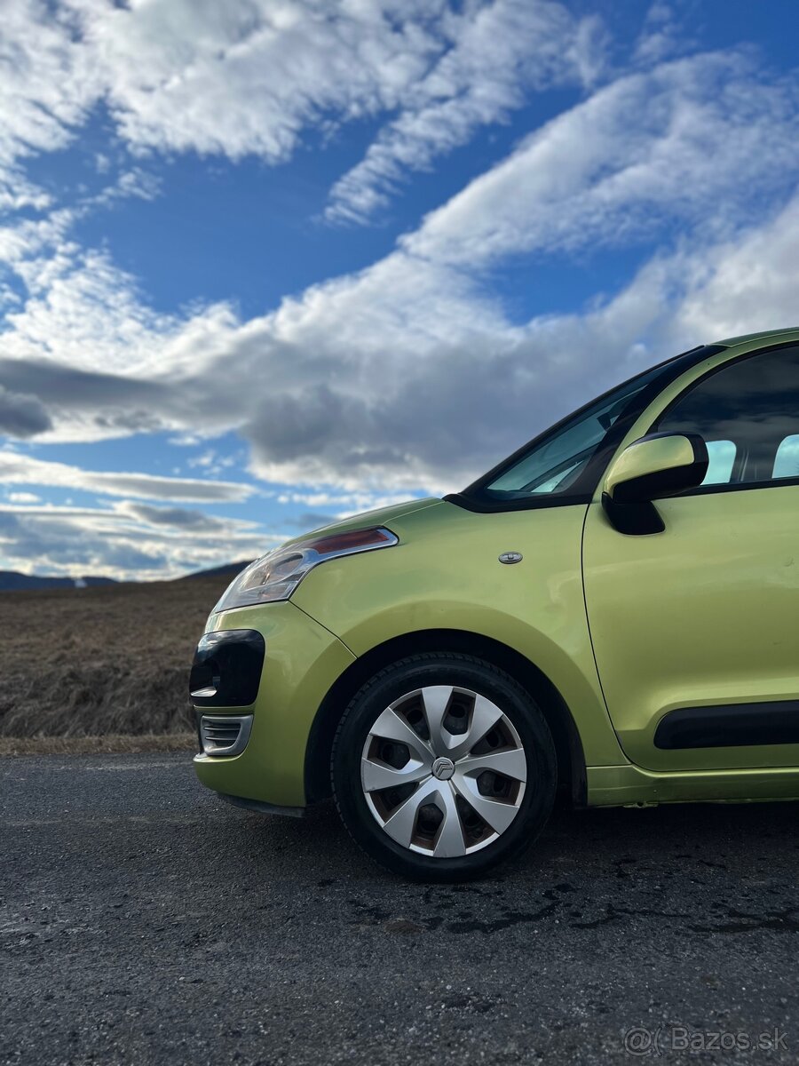 100 000km, Citroën c3 picasso, TK a EK do 2027 - 12