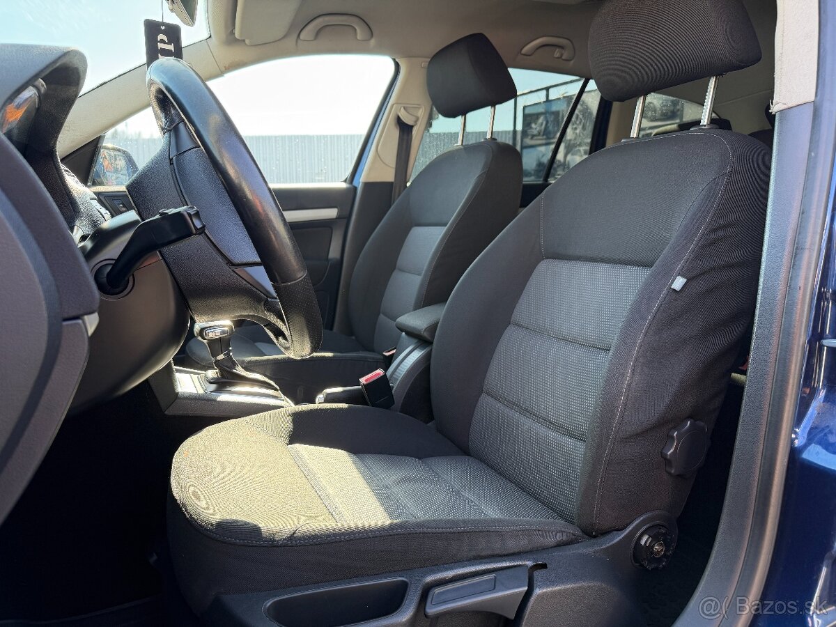 Škoda Octavia Combi 1.9 TDI DSG - 12