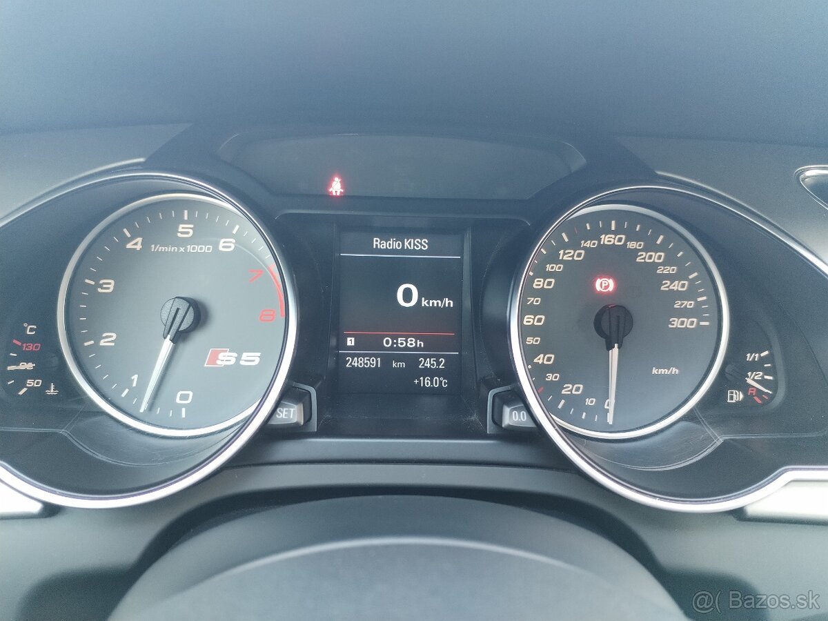 Prodam Audi S5 4.2 V8 MANUAL - 12