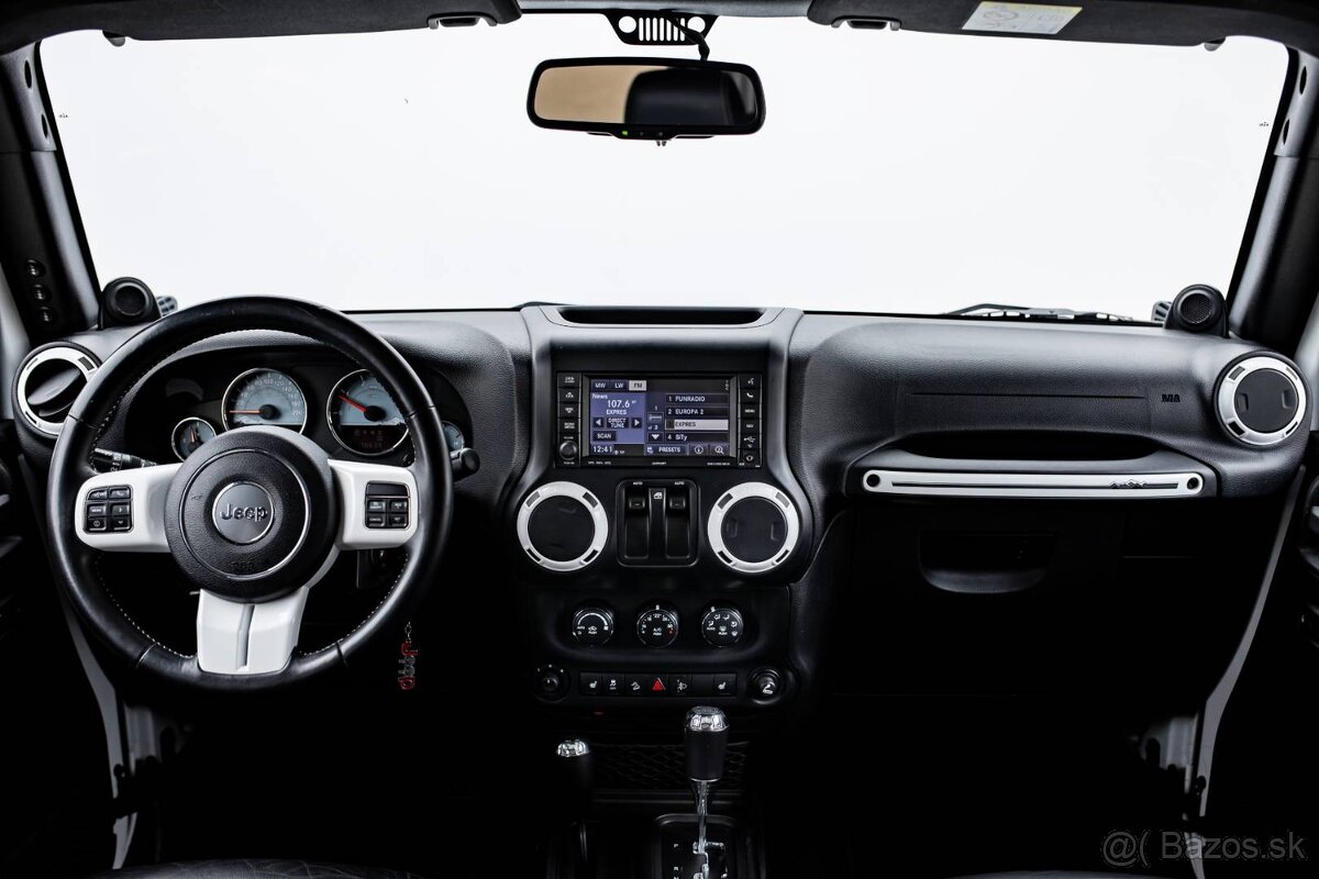 Jeep Wrangler 2.8 CRD Polar A/T - 12