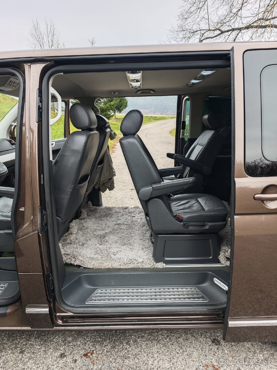 VW Multivan Highline DSG WEBASTO – po veľkom servise
- 12