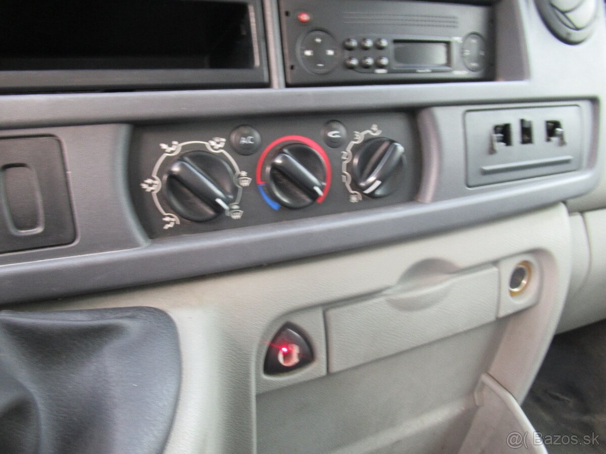 RENAULT MASTER 2,5DCI - 12