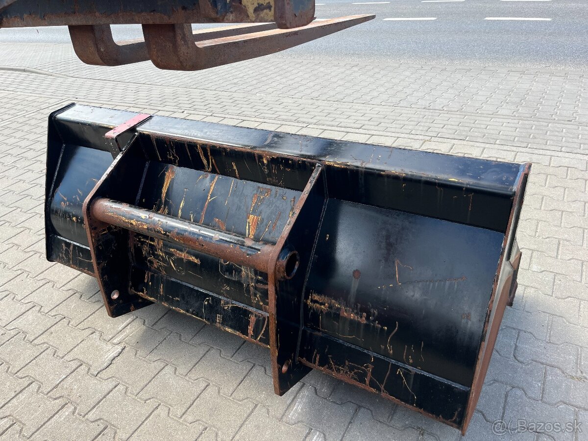 Teleskopický nakladač manipulátor Manitou MT 625 H Comfort - 12