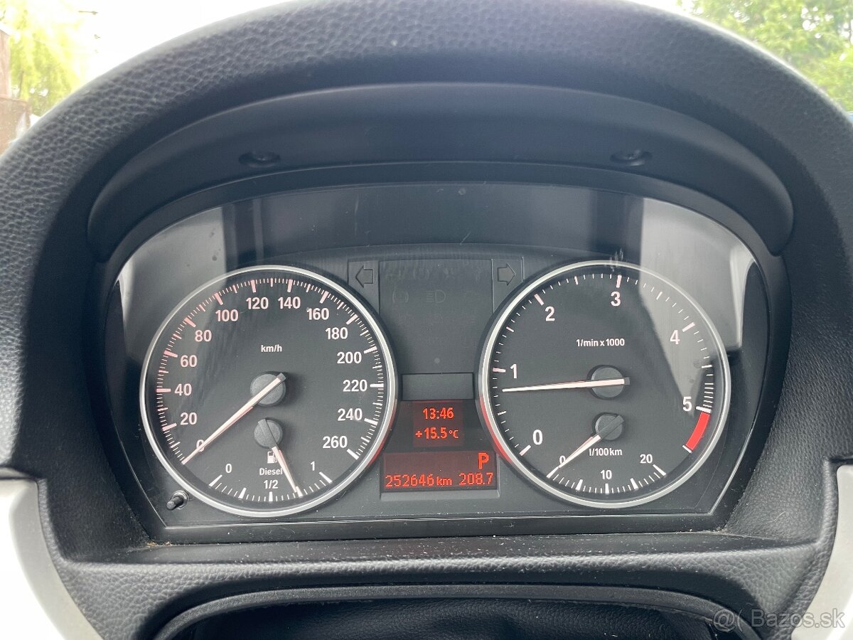 BMW E91 320d LCI - 12