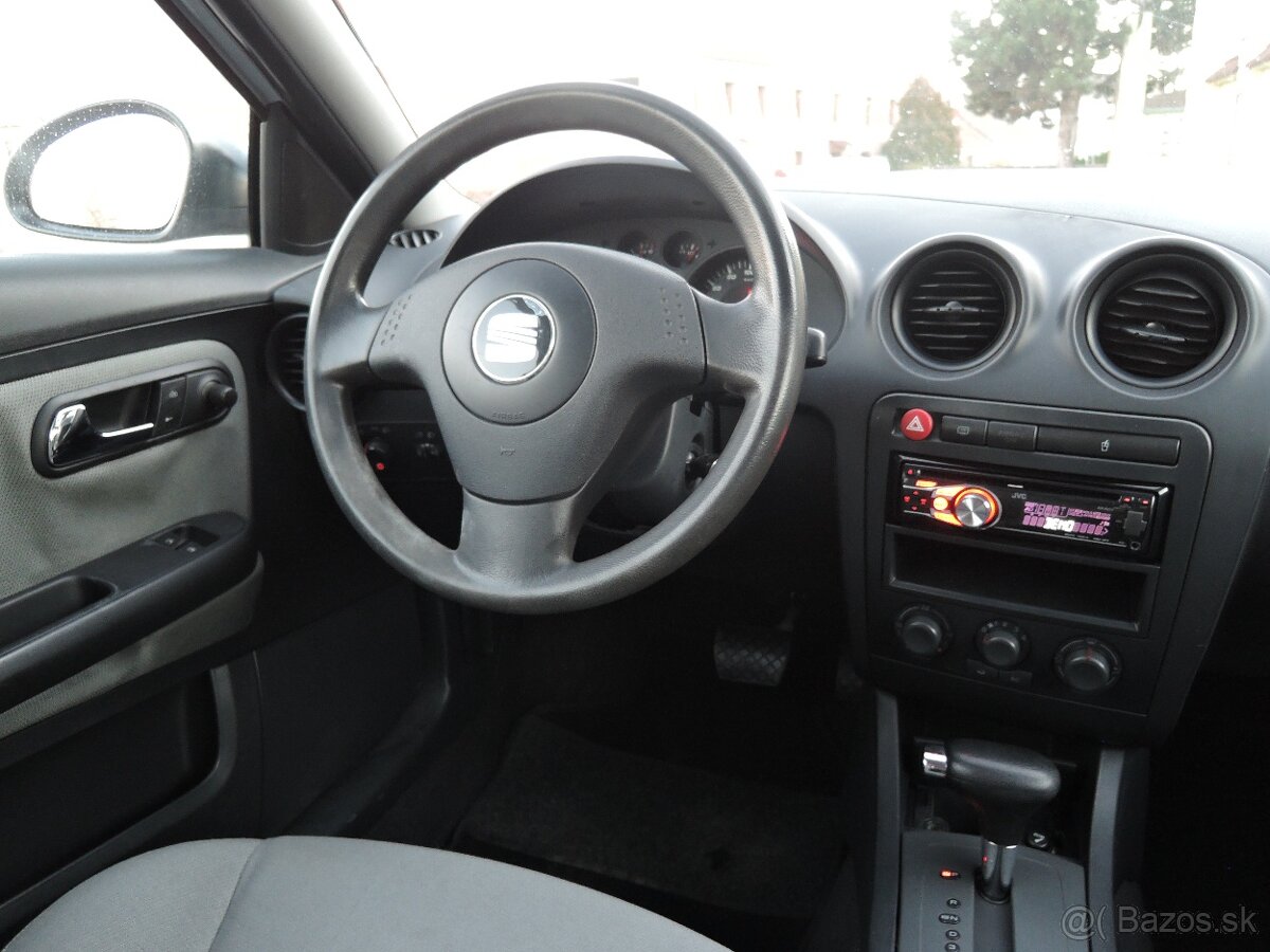Seat Ibiza, 1,4i 16V Aut. Servis 107tkm 2003 - 12