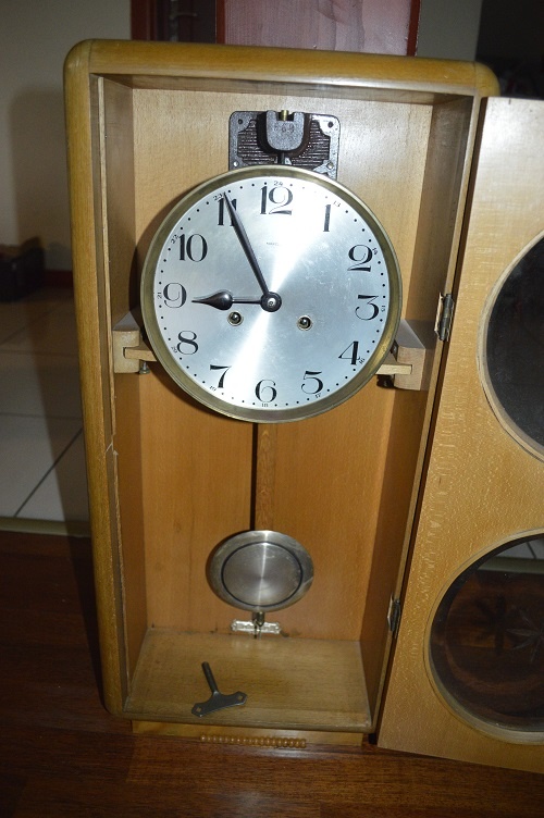 predam krasne nastenne hodiny KIENZLE - 12