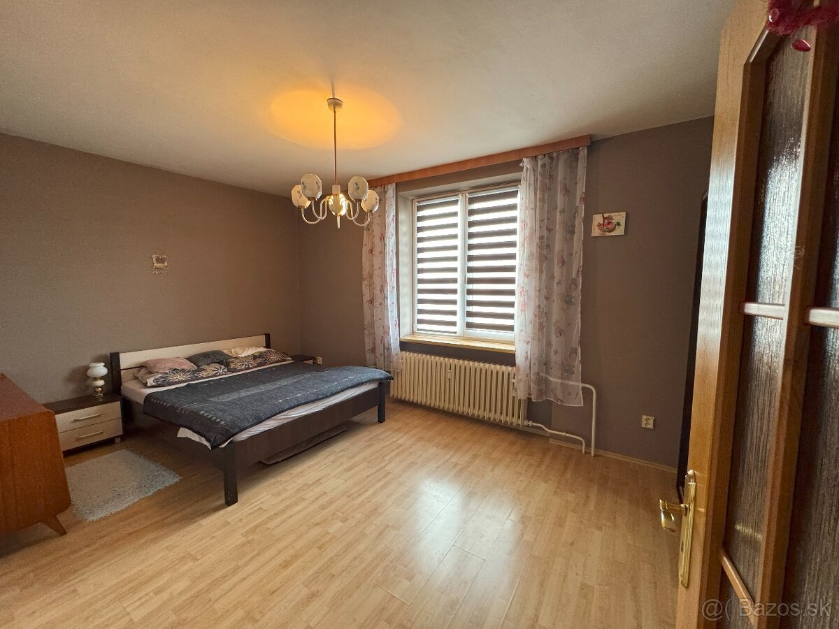 ZNIZENA CENA Trojizbový byt v centre mesta Veľký Krtíš - 12