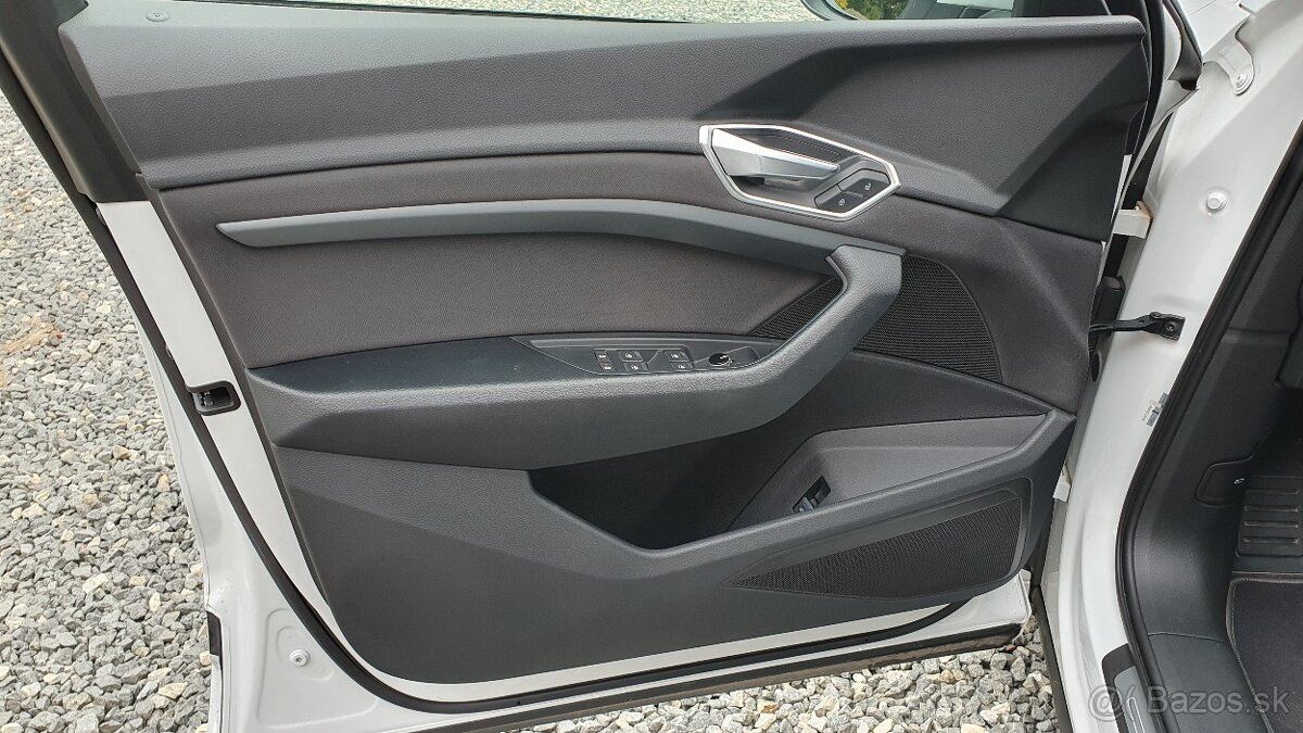 Audi E-tron 55 Quattro S-Line odpočet DPH VIDEOOBHLIADKA - 12