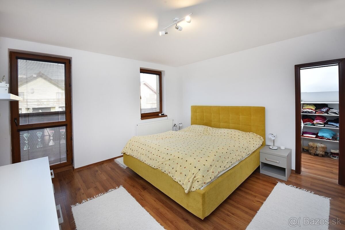 Predaj novostavba rodinného domu 6 izbový s garážou a pozemk - 12