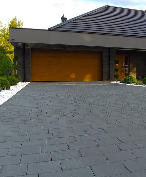 Zámkova dlažba pokládka- výstavba plotov a iné práce - 12