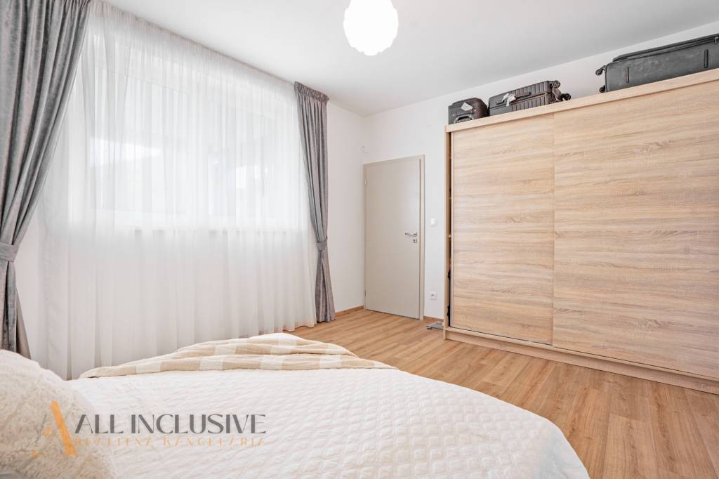 ALL INCLUSIVE | NA PREDAJ 4-IZBOVÝ RD (ČASŤ DVOJDOMU), VEĽKÉ - 12