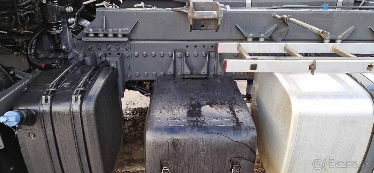 Sklápač Obilia DAF XF 106 460 - 12