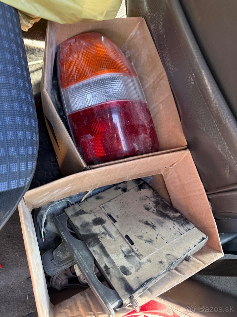 Mitsubishi L200 2,5 Td UŽ NEREZERVUJEM - 12