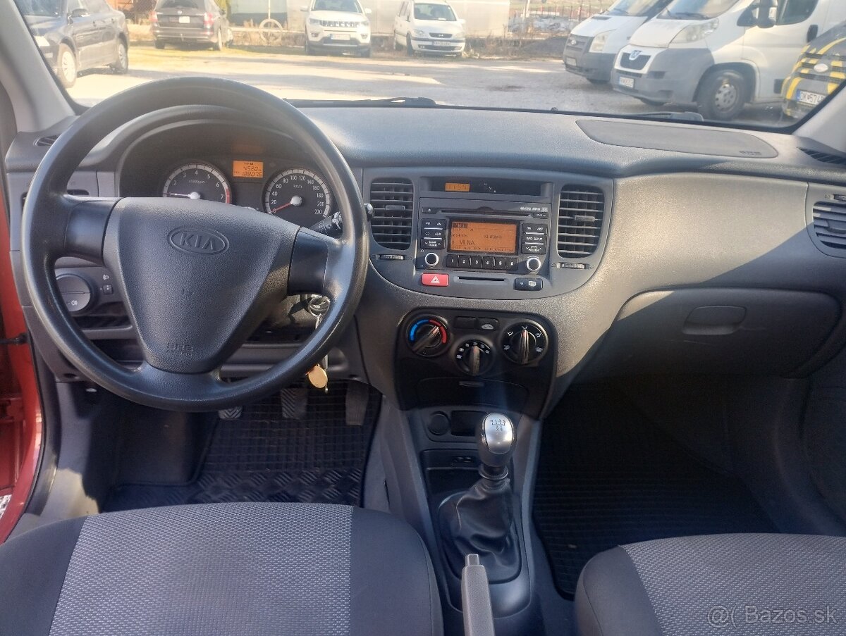 Kia Rio 1.4 LX Plus - 12