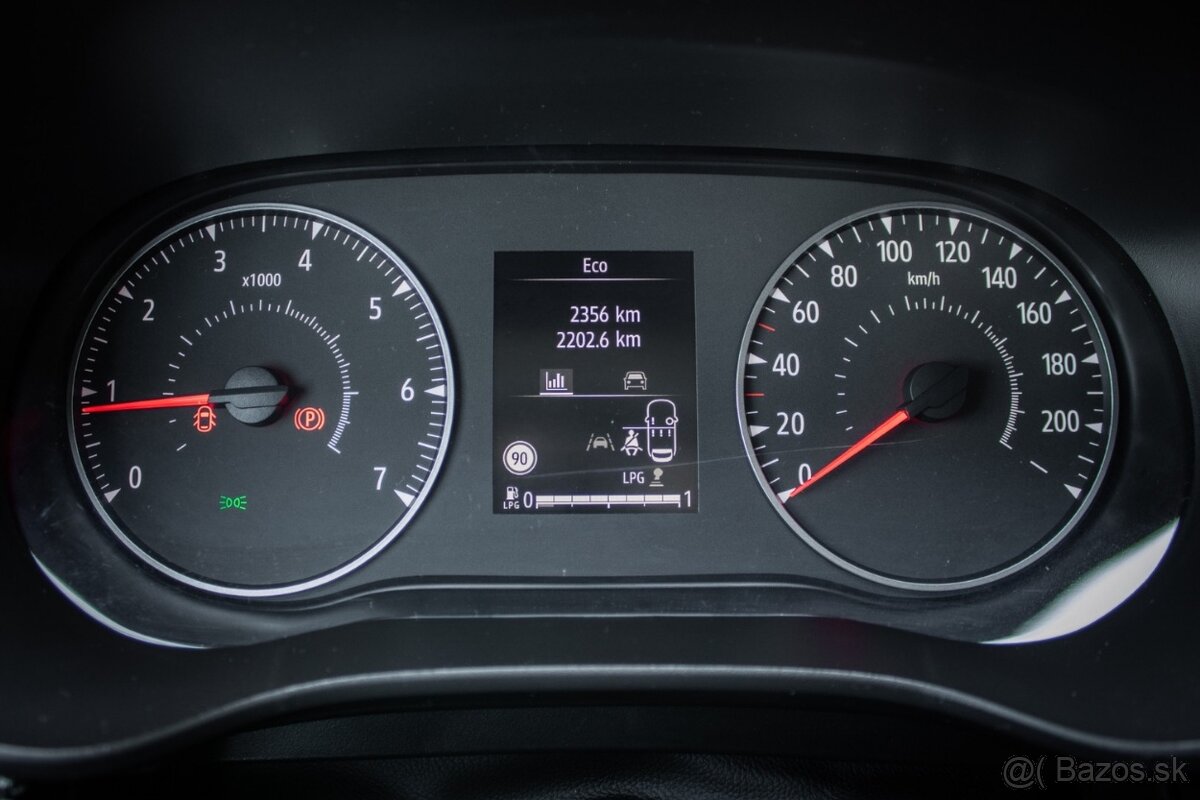 Dacia Sandero 1.0 Tce 67kw M6 - 12