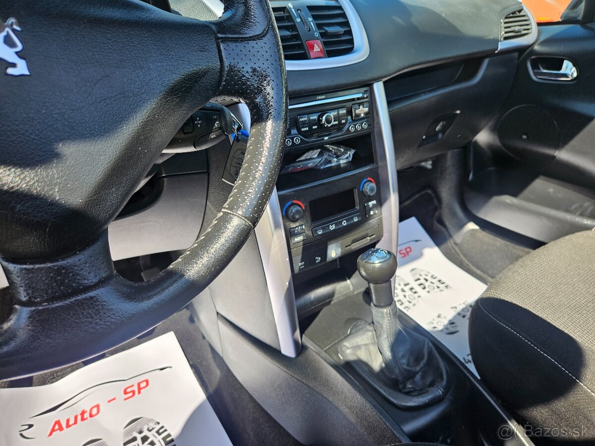 PEUGEOT 207 CC 1.6i BENZÍN CABRIO - 12