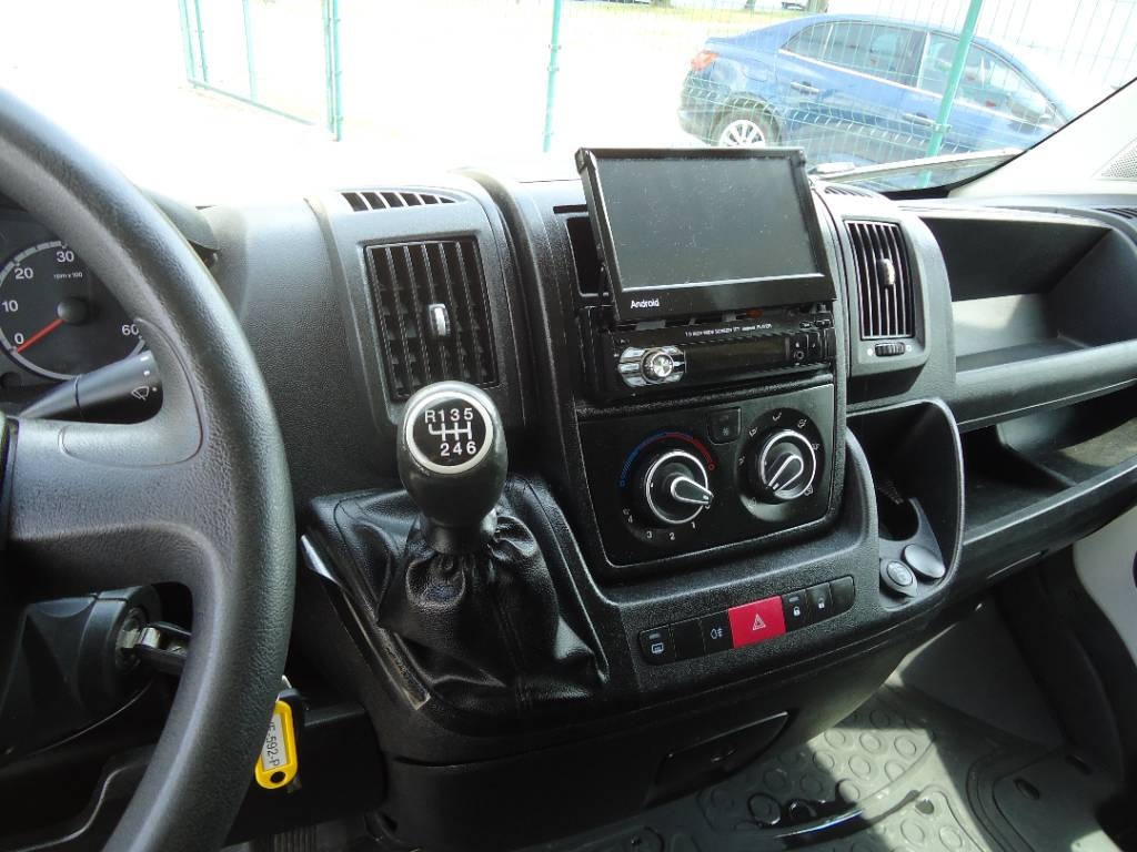 Peugeot Boxer 2.2 HDI L1 H1 - 12