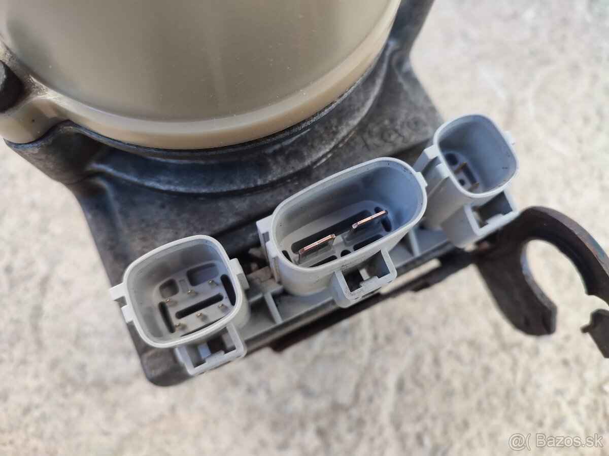 Mazda Servo čerpadlo posilňovača riadenia Koyo PA66-GF20 - 12