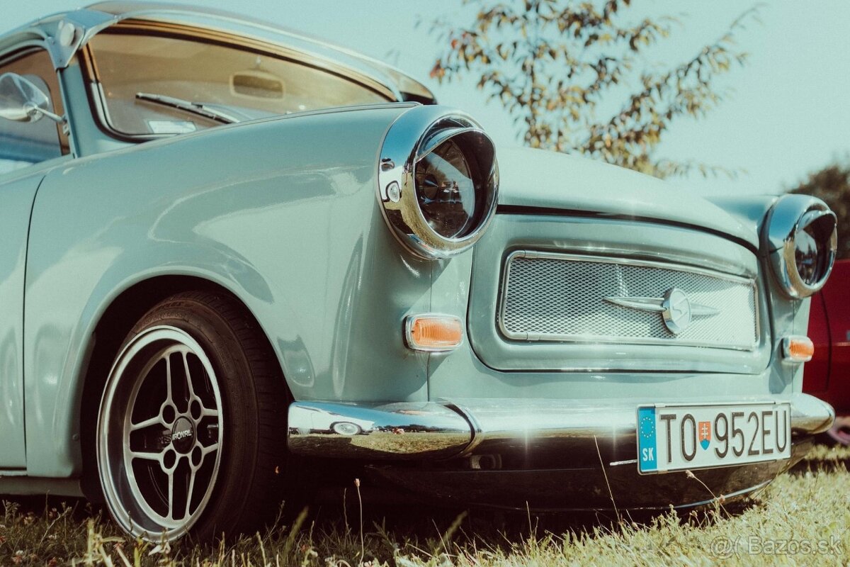 Trabant - 12