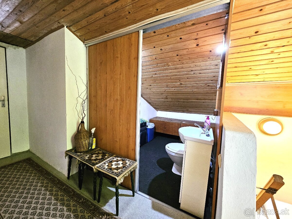 Na predaj chata pod lesom Zlatá Idka - 12