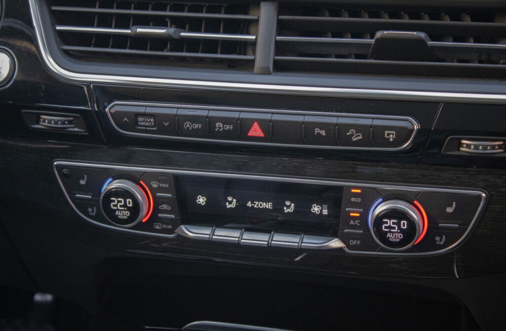 Audi Q7 3.0 TDI quattro tiptronic 200kW - 12