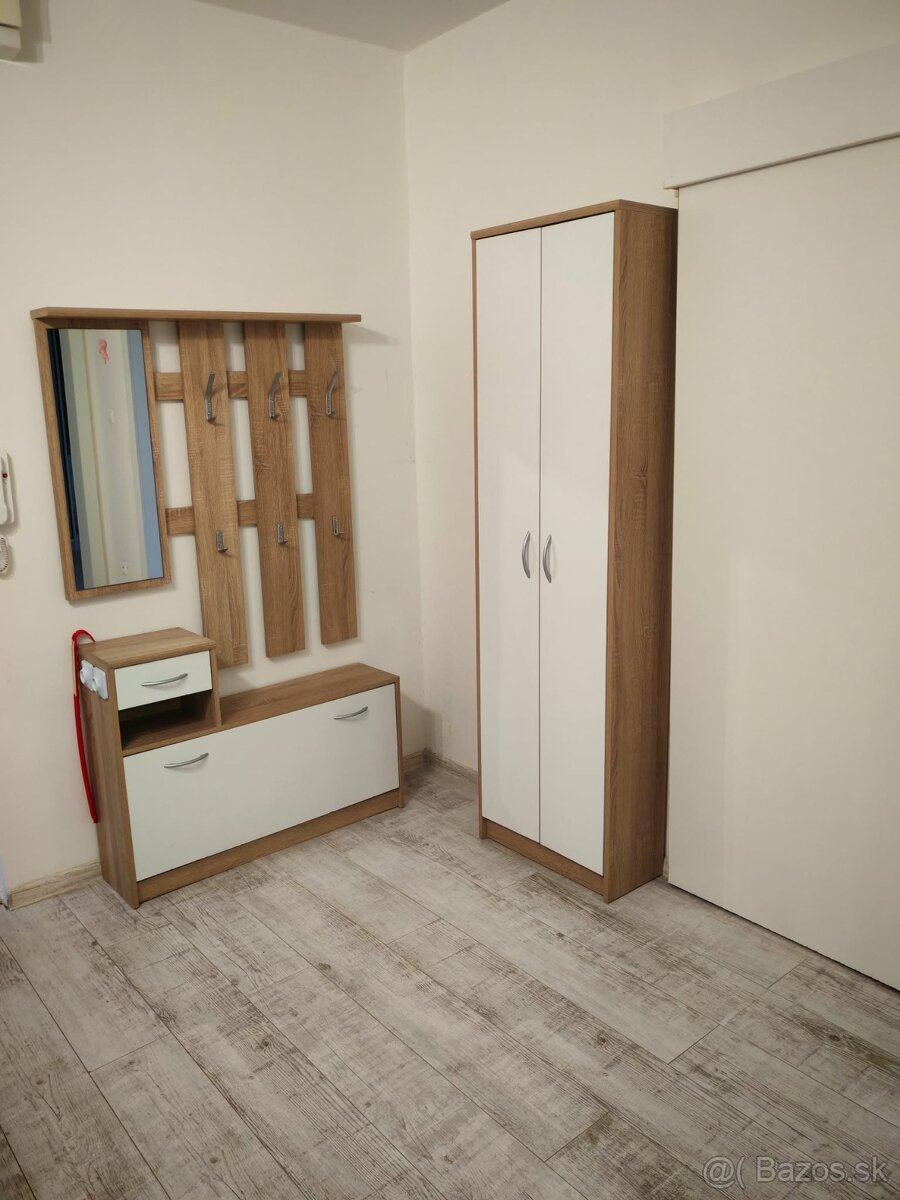 2-izbový byt s balkónom - 12