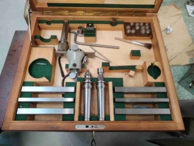 Vrtačka BKoE 400 x 630, rok výroby 1976 - 12