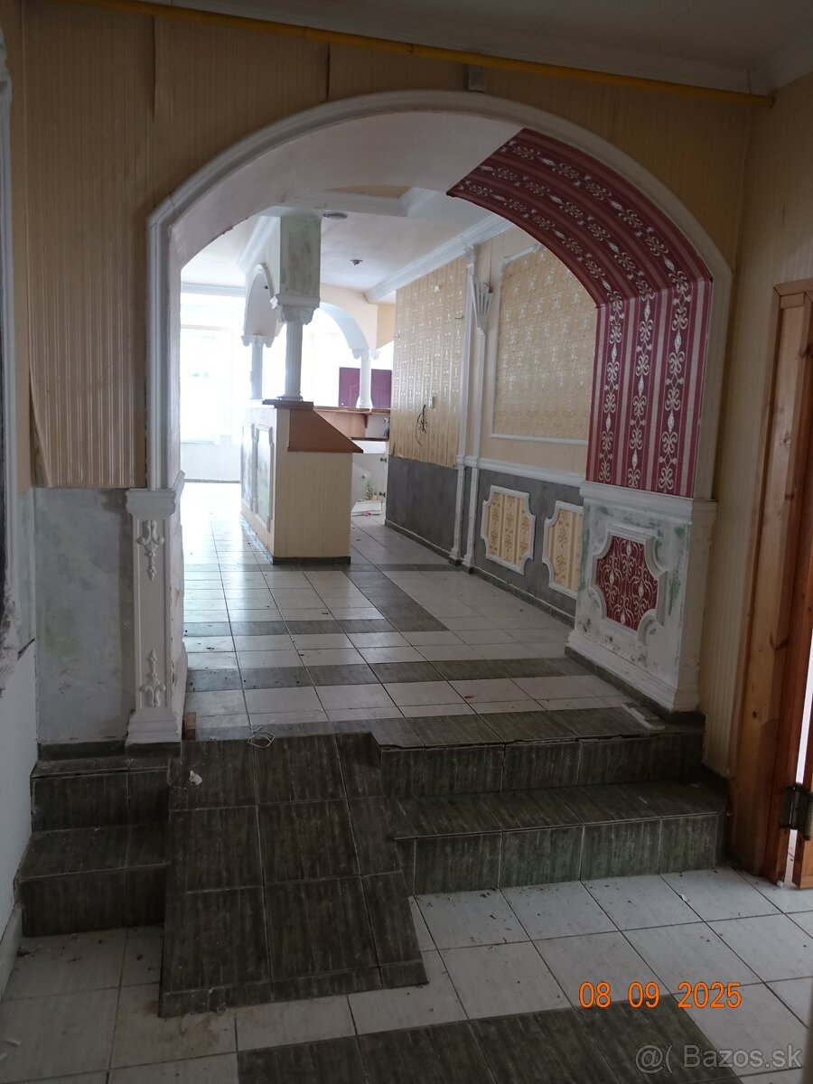 Rod. dom (Reštaurácia), Hlavná 36/38, Strážne, okr. Trebišov - 12