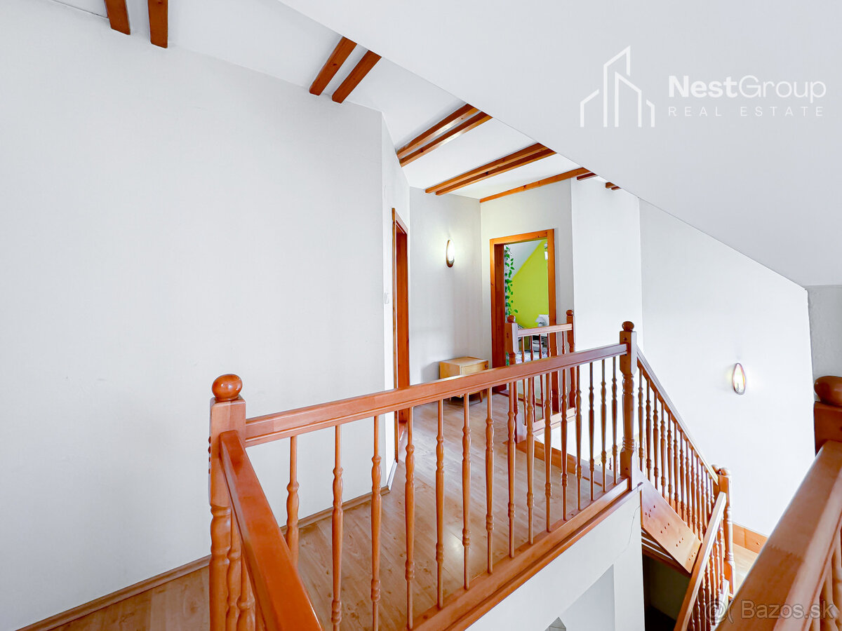 ZNÍŽENÁ CENA 6- IZBOVÝ RD S DVOJGARÁŽOU,VEĽKÝ POZEMOK 1,65ha - 12