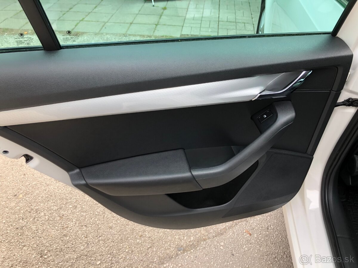 Skoda Octavia 1.6Tdi 81kw - 12