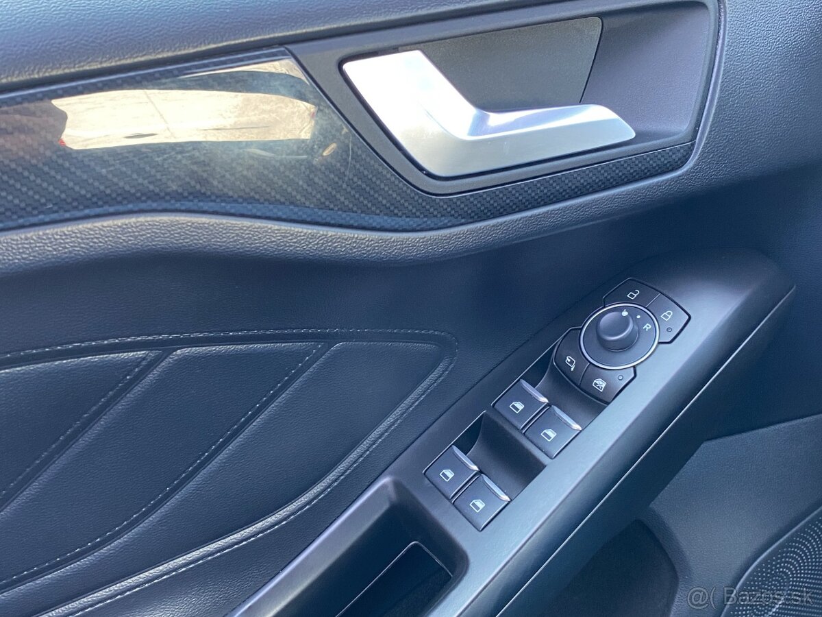 Ford Focus Kombi 1.0 EcoBoost ST-Line - 12