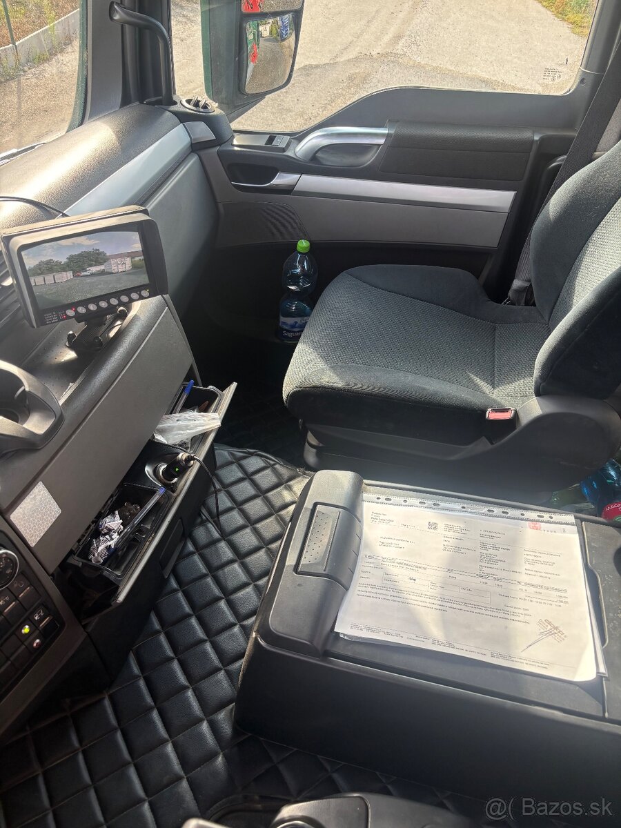 MAN TGS 35.400 8x4 - 12