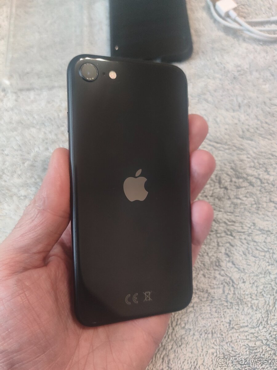 Apple iphone SE 2020 64GB Black - 12