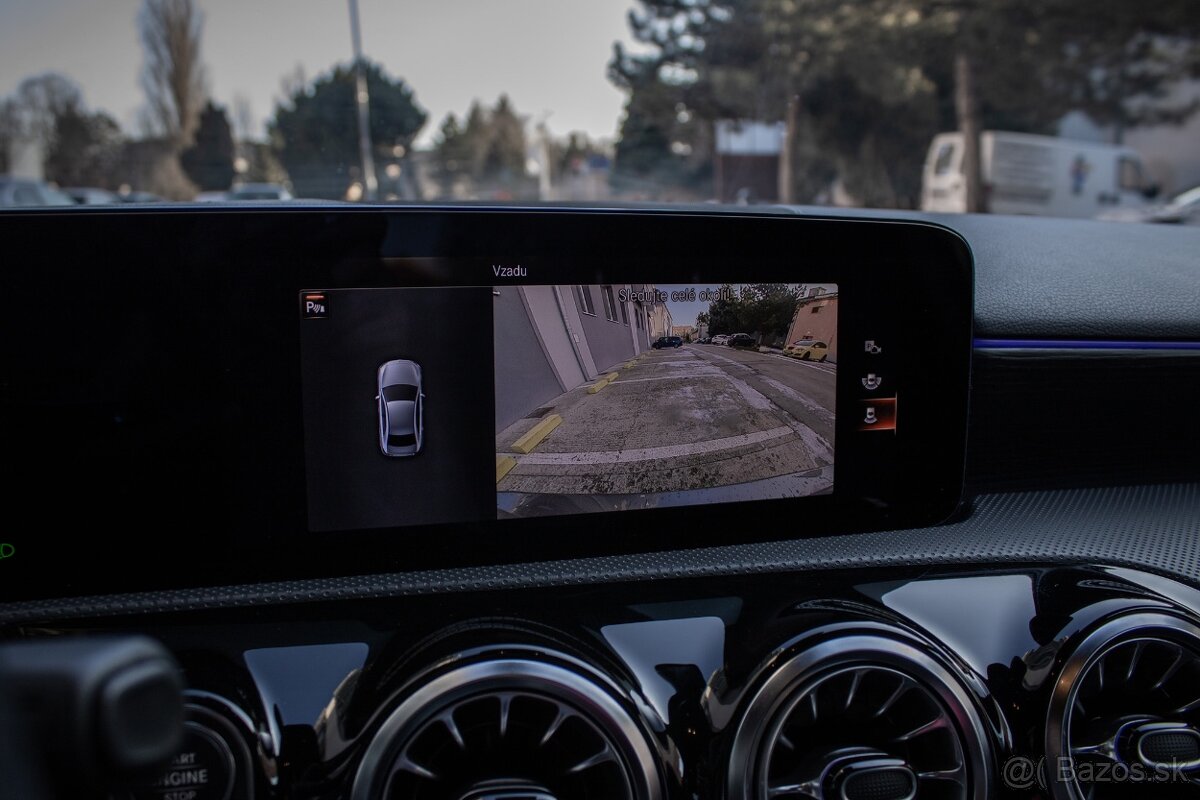 Mercedes-Benz A trieda 250e - 12