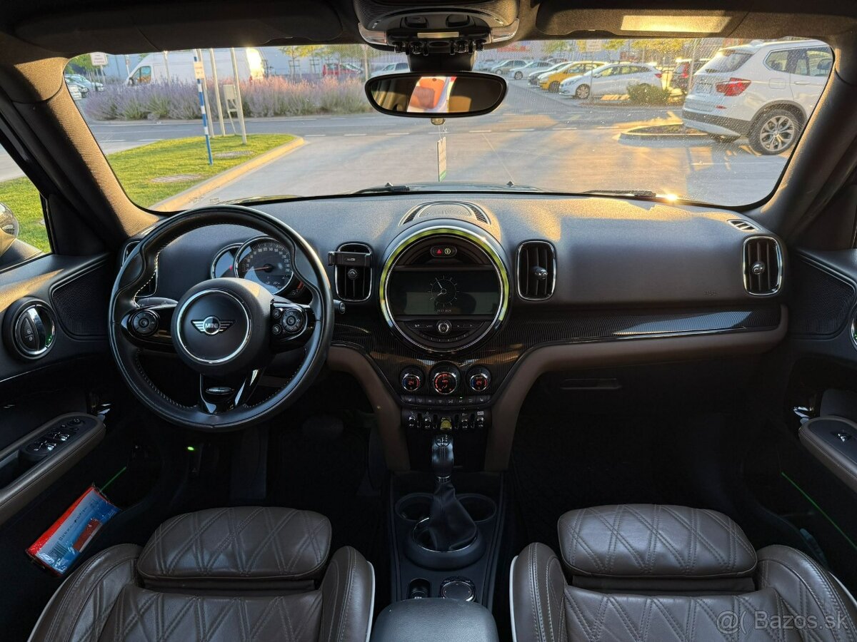 Mini Countryman Cooper SE ALL4 - 12