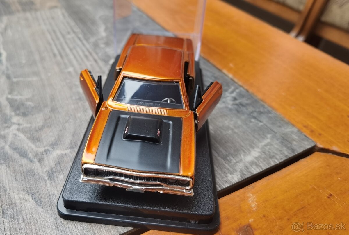 Fast&Furious (Rýchlo a Zbesilo) - 12