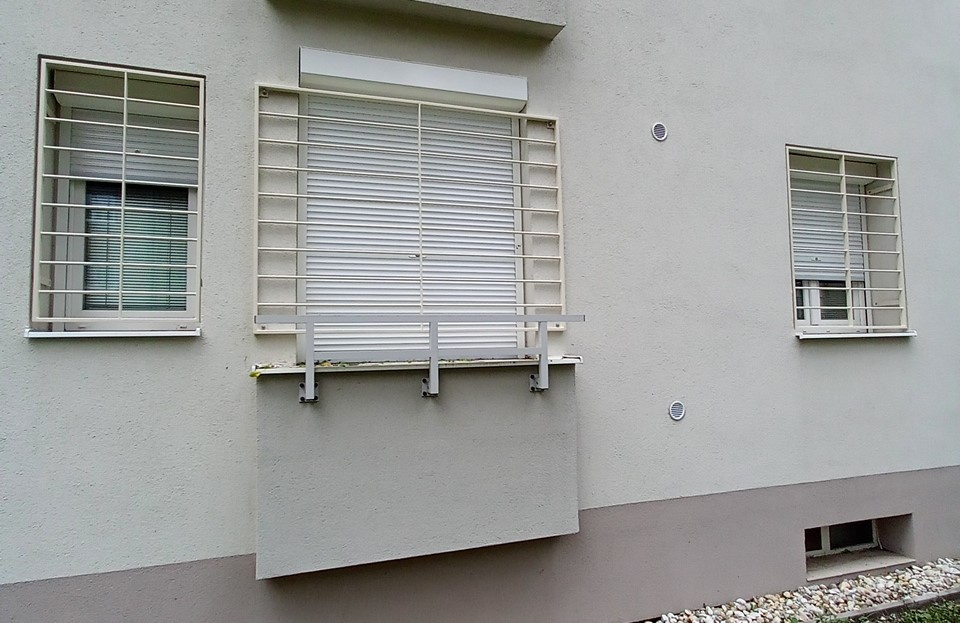 Mreže na okná , dvere - 12