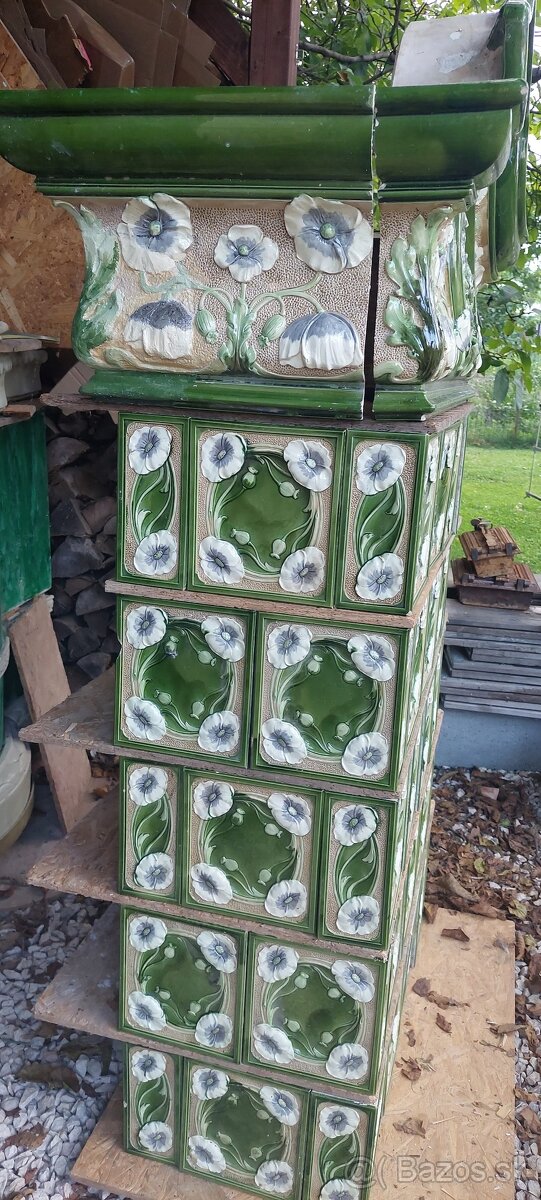 Kachlova pec starožitná - 12