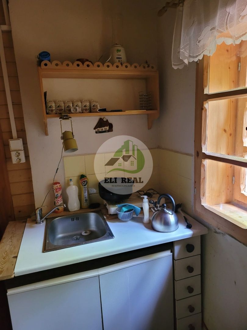 Na predaj chata v obci Opátka - 12