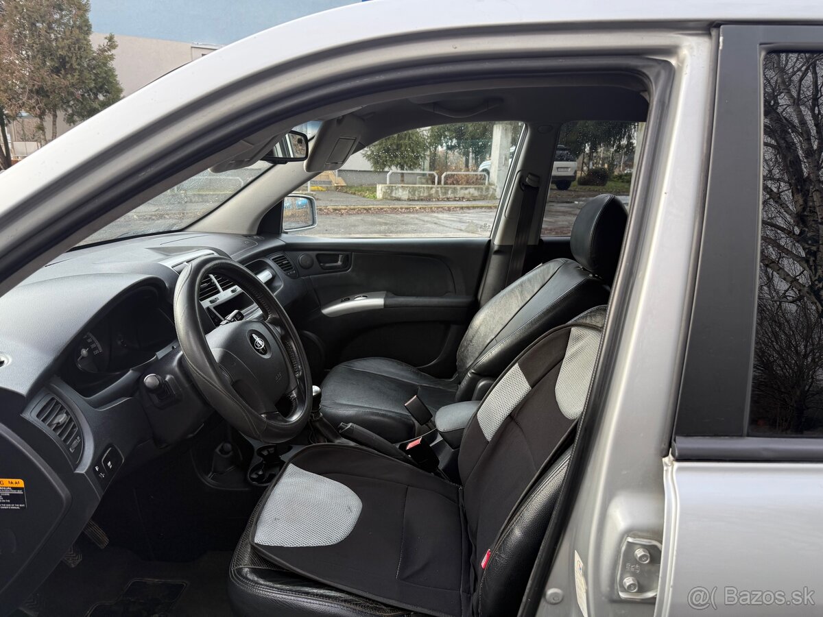 KIA Sportage 2.0 CRDI - 12