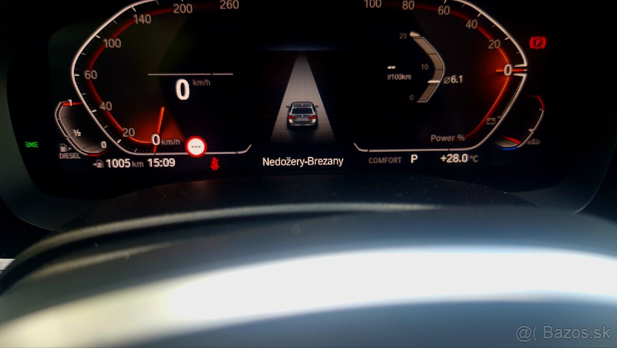 BMW 520d xDrive + MHEV Touring 4x4 - 12