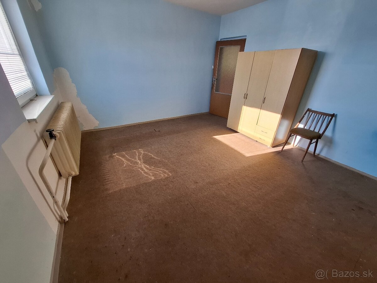 Rodinný dom v obci Jamník - 12