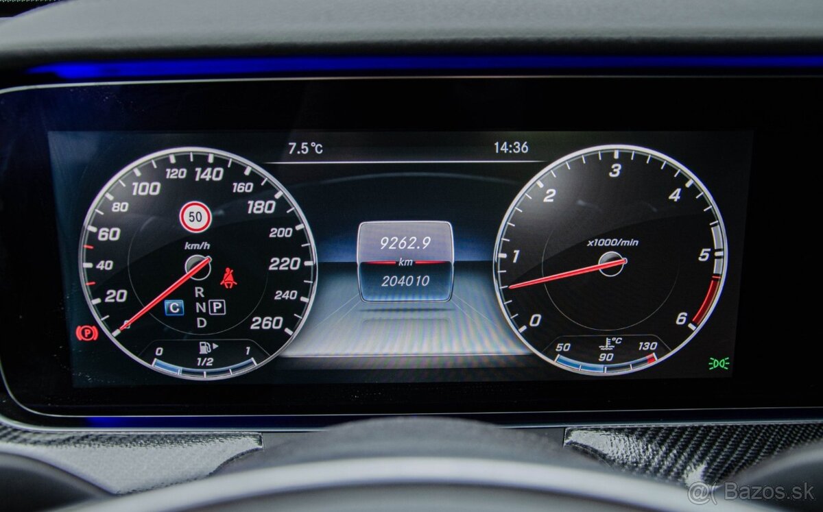 Mercedes-Benz E trieda Sedan 350 BlueTEC - 12