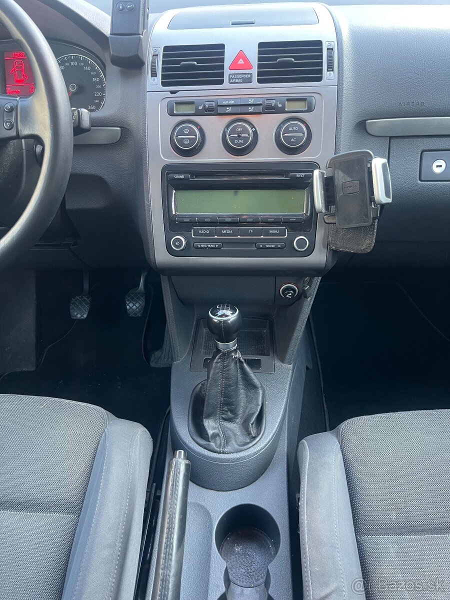 Touran 1,9tdi - 12