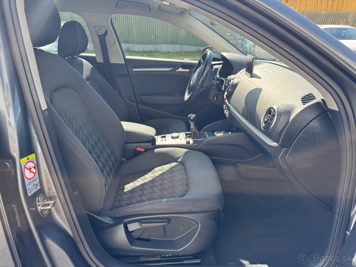 Audi A3 Sportback 1,4 Tfsi Comfortline - 12