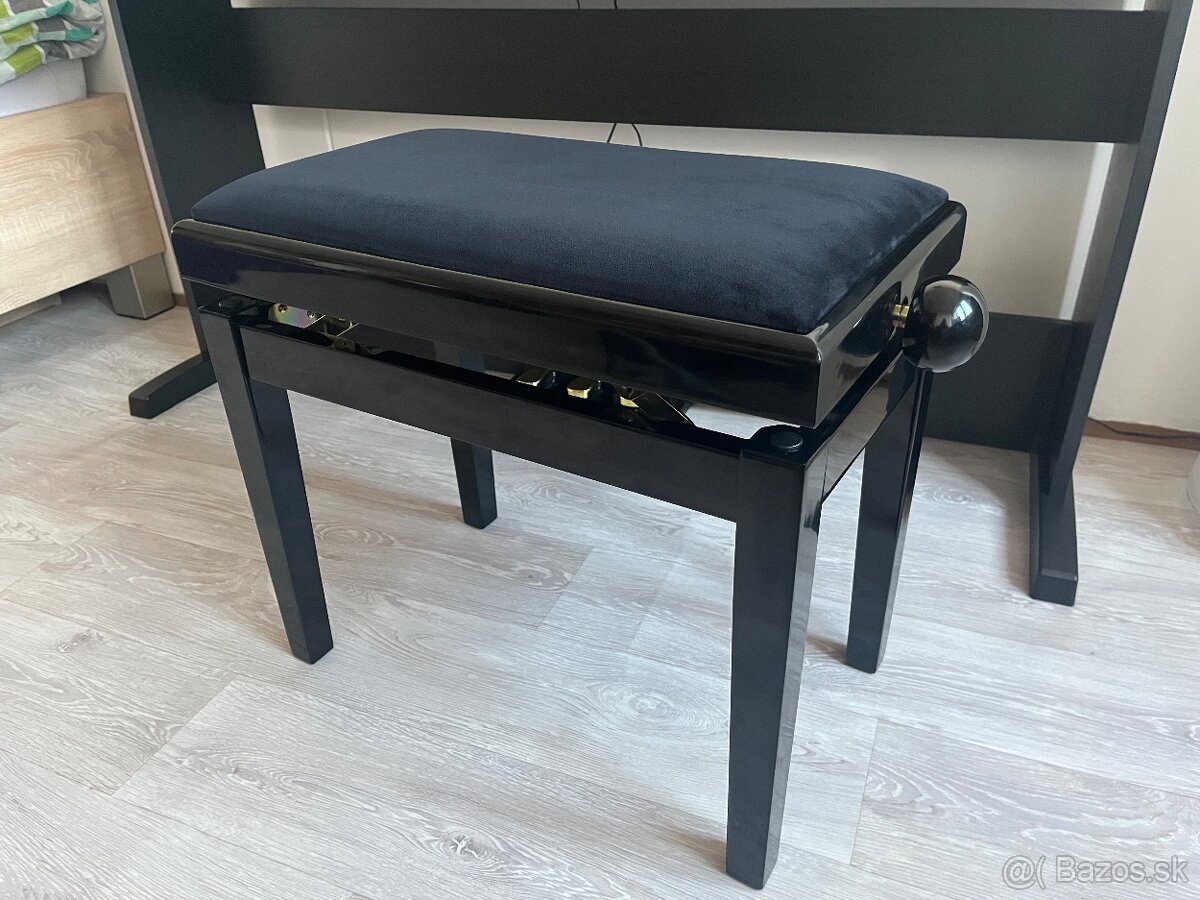 Digitálne piano Kurzweil M70 - 12