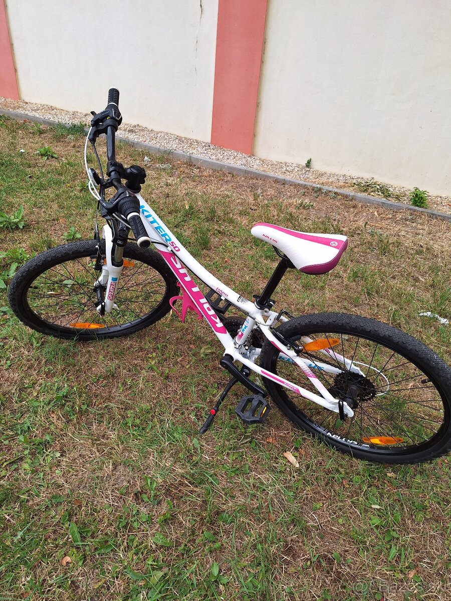 Dievčenský bicykel - 12