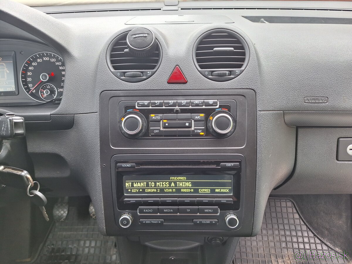 Volkswagen Caddy 1.6 TDI Maxi Long 7miestna - 12