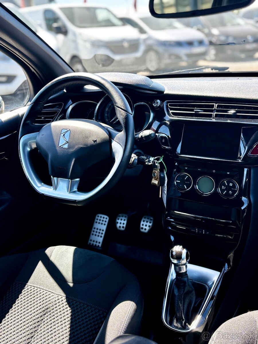 Citroën DS3 1.6 HDi SPORT CHIC 68kW - 12